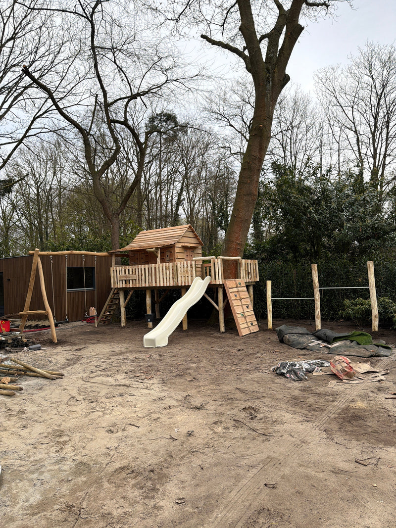 Speelhuisje De Linde geplaatst in Vught