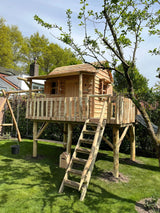 Speelhuisje van Harold Speelhuisjes voor buiten en veranda, perfect voor plezier in elke tuin